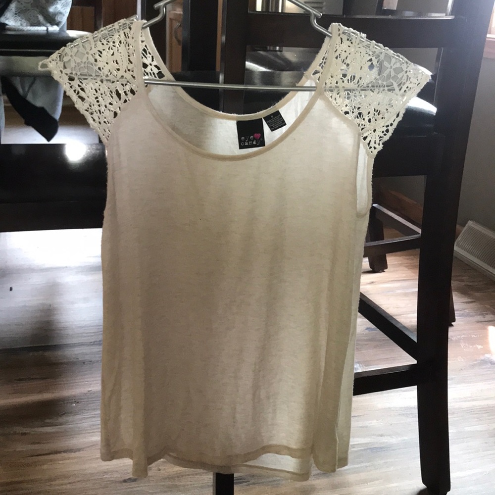 Cream t-shirt